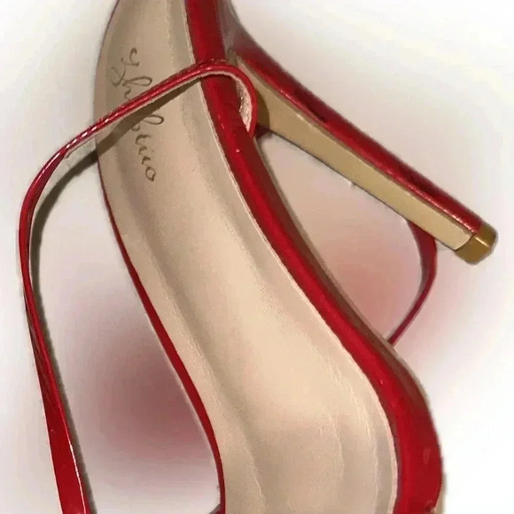 Chic Red Patent Leather High Heeled Sandals with Ankle Straps - Picture 6 of 7